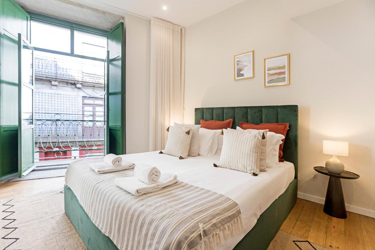 Brand New 4Br W/ 200Yrs Of History In Central Porto By Lovelystay Exterior foto