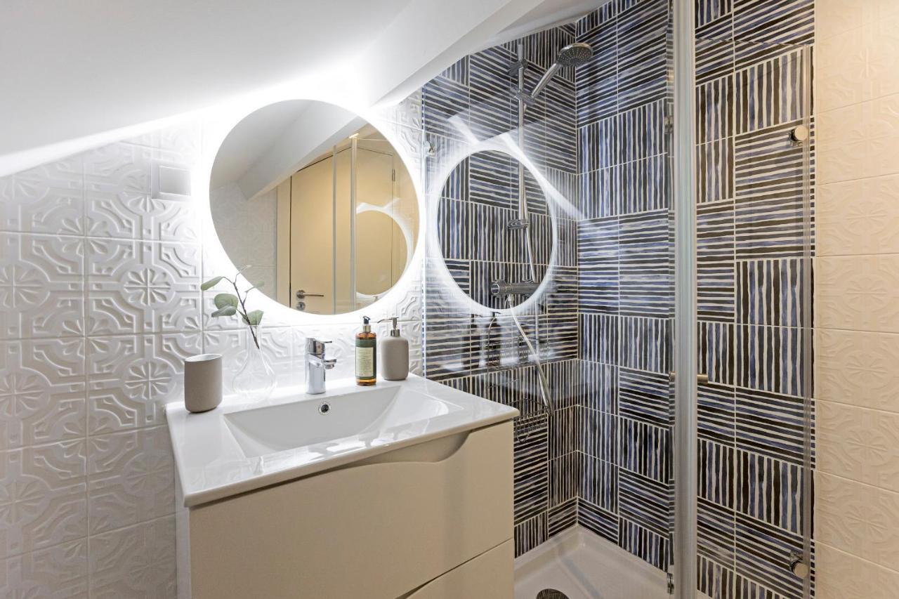 Brand New 4Br W/ 200Yrs Of History In Central Porto By Lovelystay Exterior foto